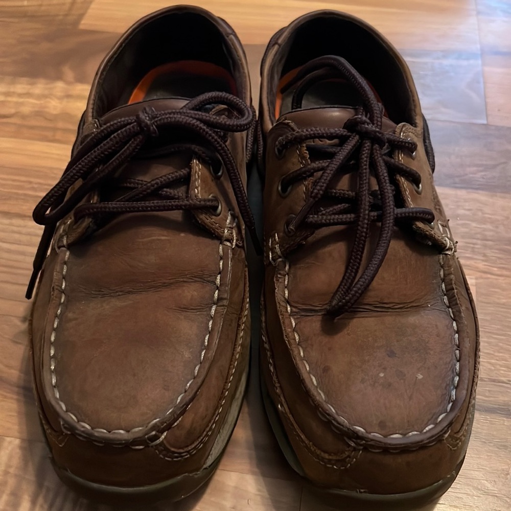 Rockport shoes. Size 7M men's / WO 9M Unisex shoe.